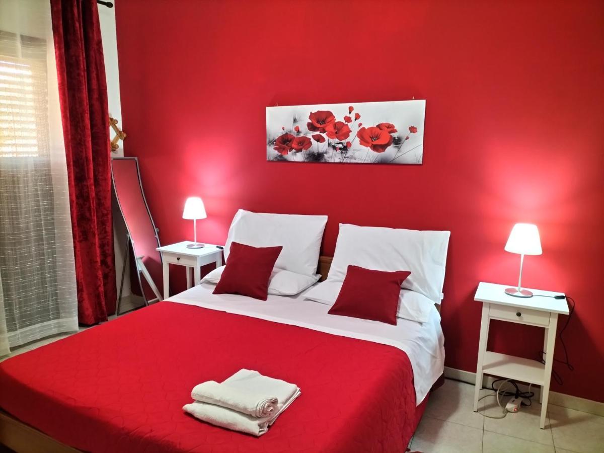 Casa Vacanza Da Rosa Letojanni Exterior foto